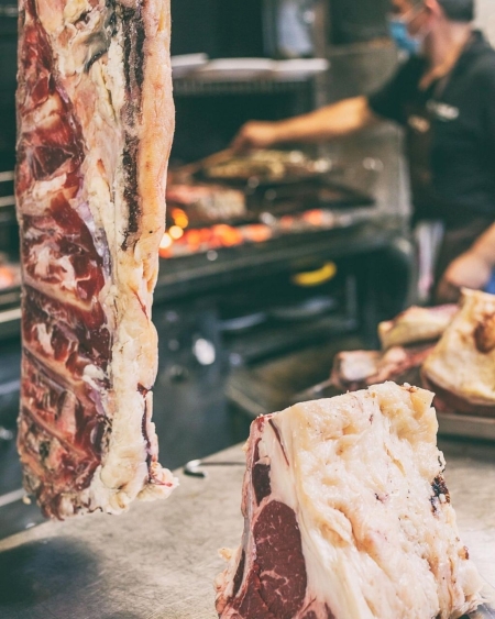 ERLAUNTZAK, MERKATUA ETA SAGARDOTEGIA